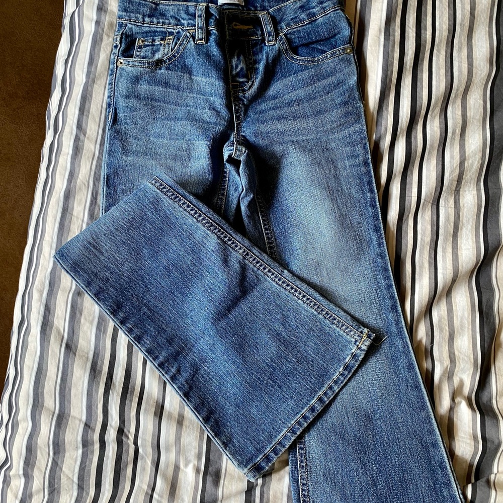 Child’s Flared leg jeans, size 8